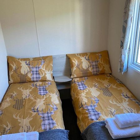 Family Caravan, Seton Sands, Haven Holiday Village Port Seton Exteriör bild