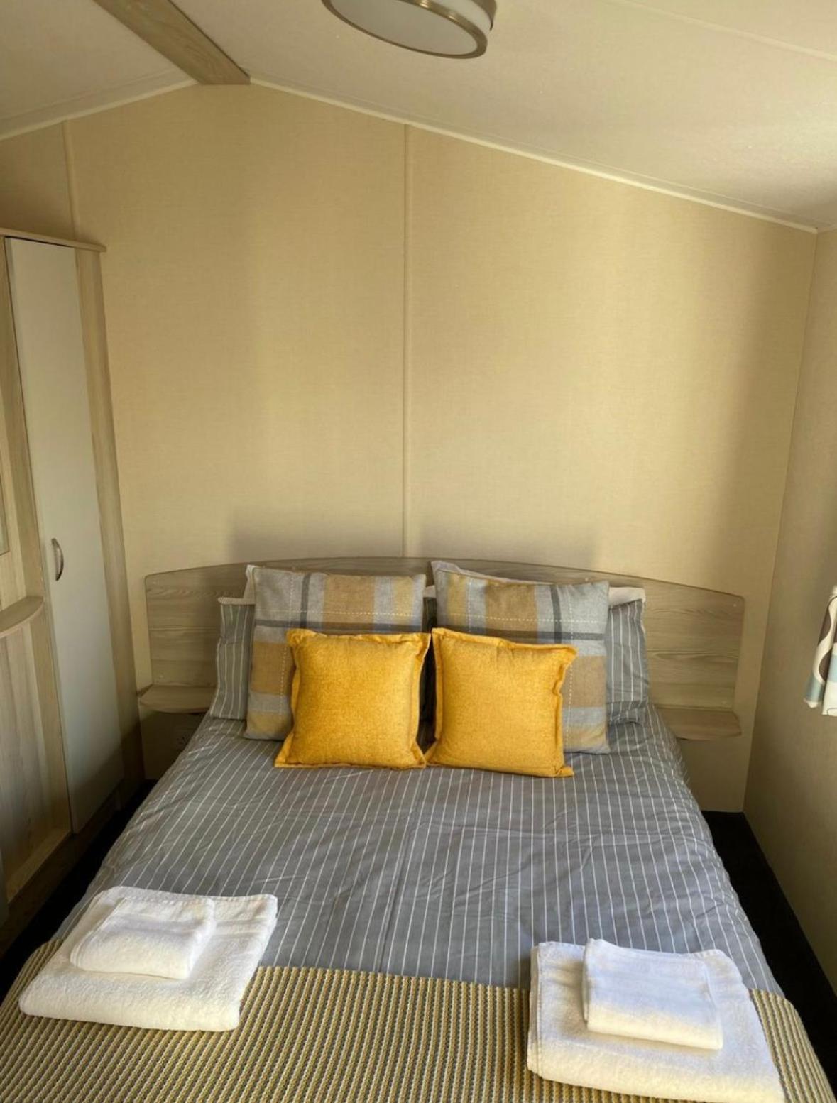 Family Caravan, Seton Sands, Haven Holiday Village Port Seton Exteriör bild